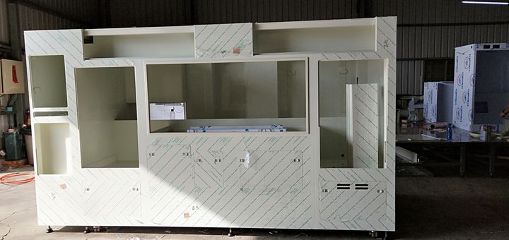 華創工業 化學設備實績：PP 排煙櫃櫃體