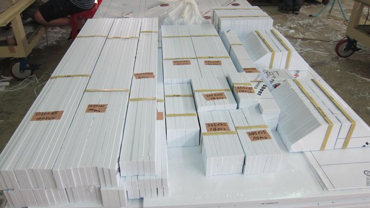 華創工業 CNC 加工實績：CNC 加工工程塑膠板件